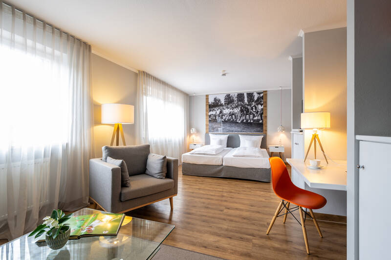 Kurzurlaub im Hotel Herzogspark: Themenzimmer "Fußball" in der Nähe von Nürnberg & Erlagen